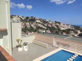 piscina-3-apartamentos-montemar-3000peniscola-costa-azahar.jpg