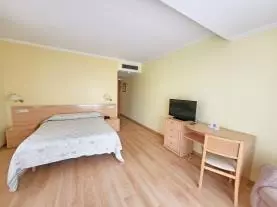 dormitorio 27 hotel villa juanitagrove, o galicia rias bajas