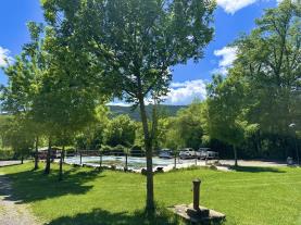 Camping Solopuent Castiello de Jaca Natur apartamentos turísticos en Castiello de Jaca