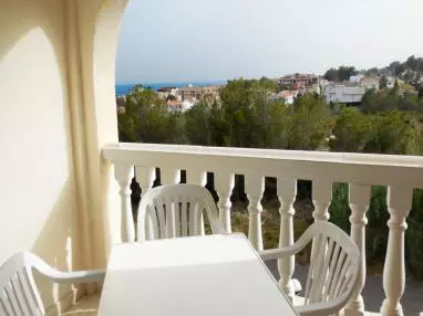 terraza-apartamentos-gardenias-3000-alcoceber-costa-azahar.jpg