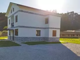 Casa del Zapatero 3000 apartamentos turísticos en Corvera de Toranzo