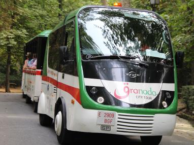 tren-turistico-granada3.jpg