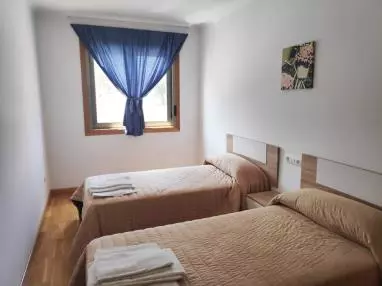 Alquiler apartamentos larga estancia en Ares-5